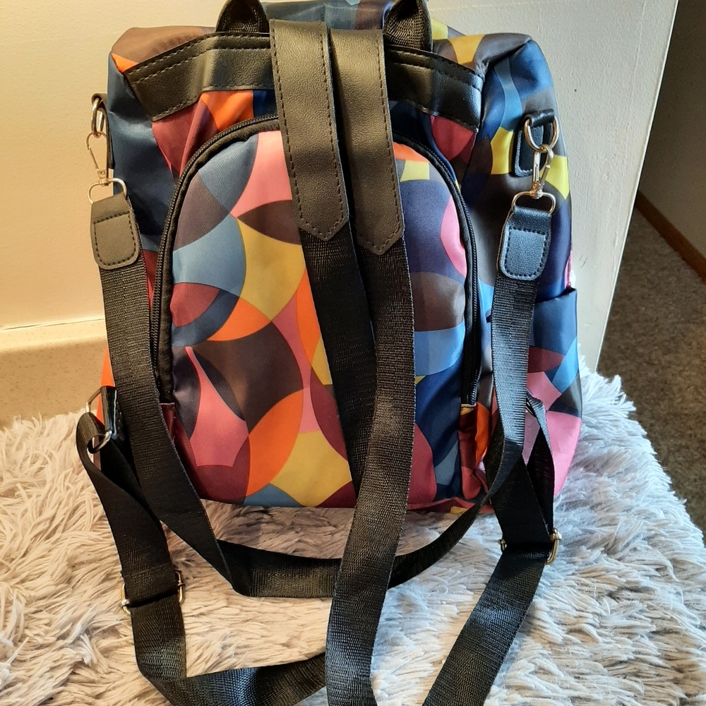 Poaba Abstract Multicolored Lightweight Backpack - Picture 7 of 10